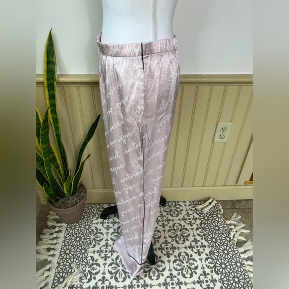 Victoria’s Secret Pink Satin Lounge Pants M Y2K Logo PJ Wide Leg Cozycore Hygge - Picture 4 of 14